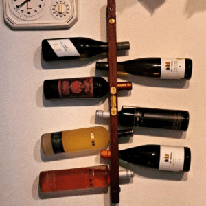 Wasserwagen-Weinregal